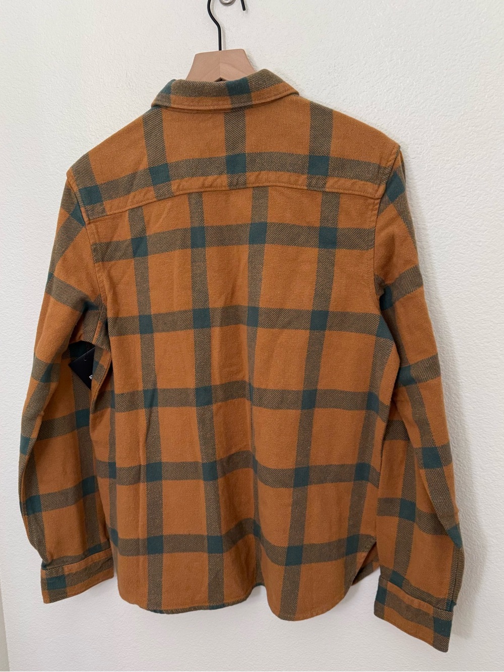 NWT RVCA CPO Flannel Shirt Camel Medium - Picture 6 of 11